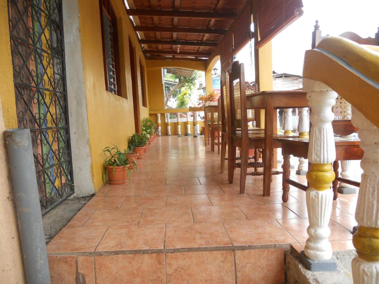 Cabinas Leyko San Carlos Exterior foto